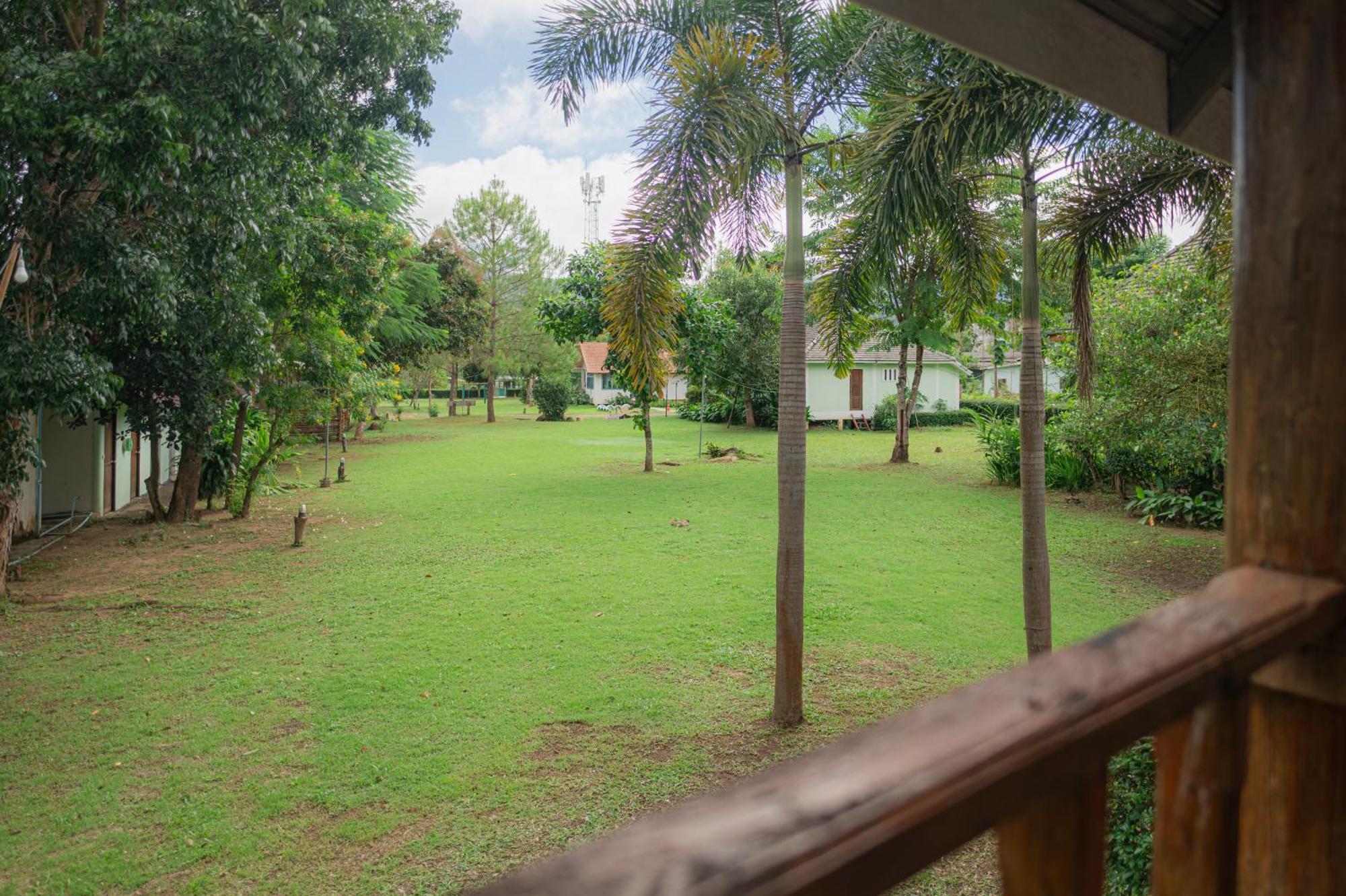 Pai Flora Resort Luaran gambar